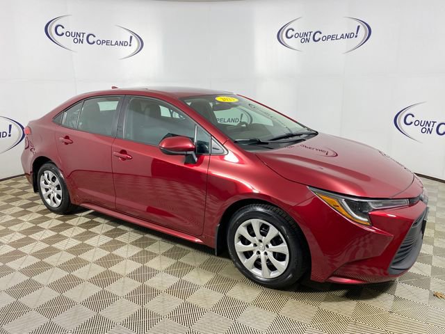 Certified 2023 Toyota Corolla LE FWD image 1