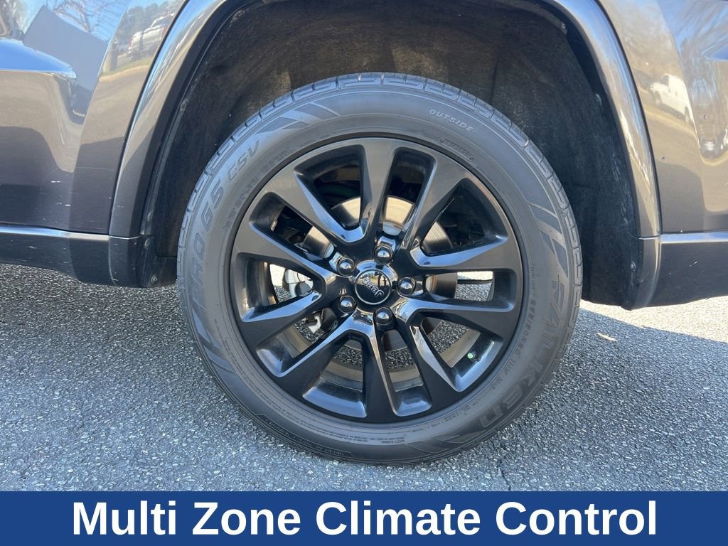 Used 2019 Jeep Grand Cherokee Altitude RWD image 9