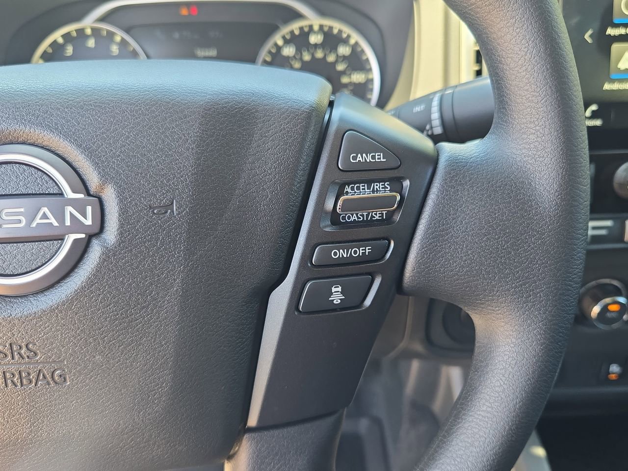 Certified 2025 Nissan Frontier SV RWD image 17