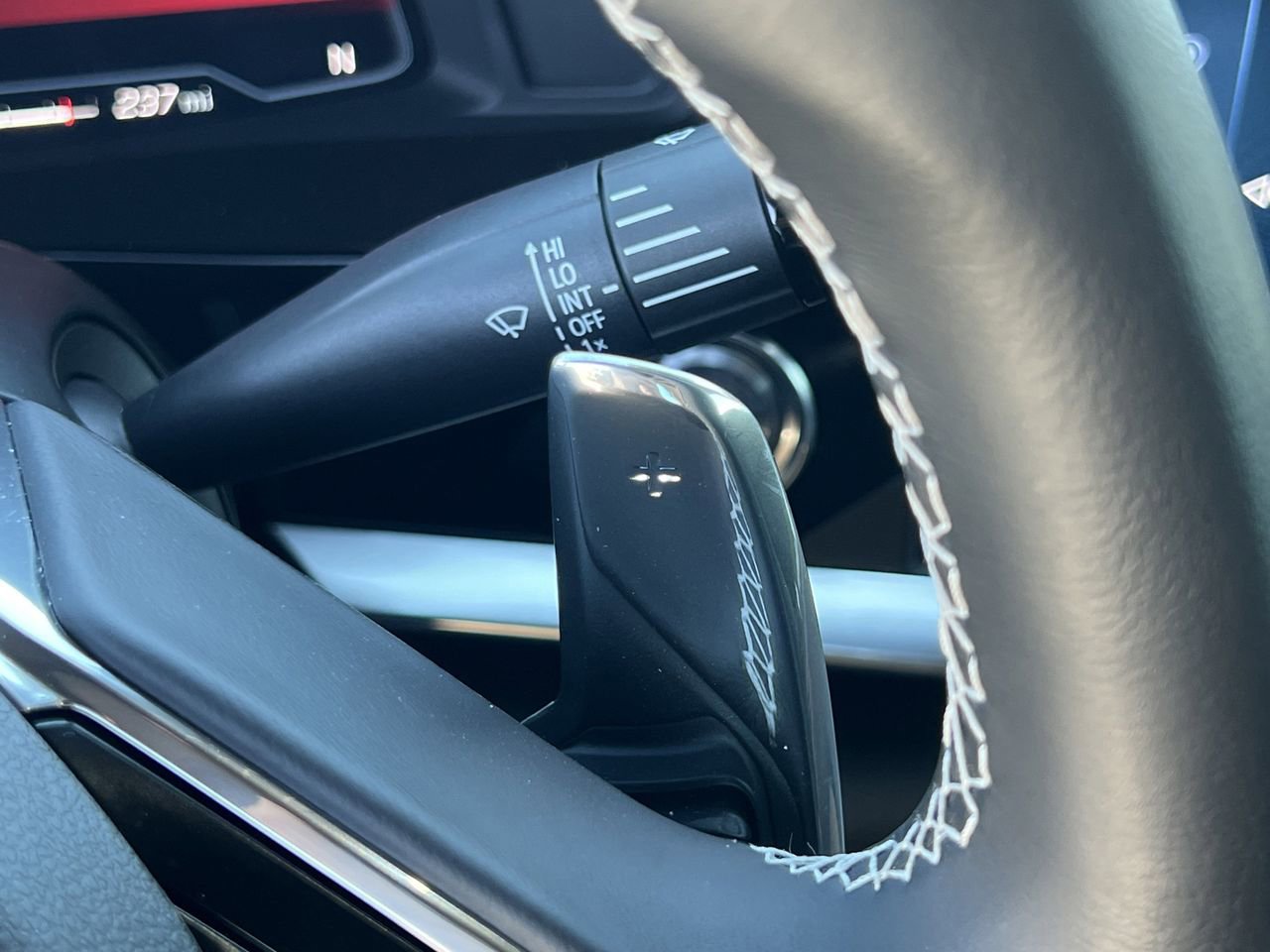 Used 2024 Chevrolet Corvette Stingray Coupe w/ Z51 Performance Package image 14