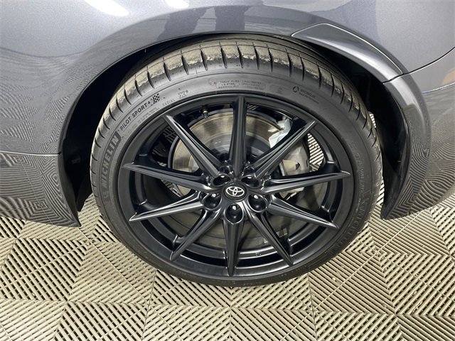 Used 2024 Toyota GR86 Premium image 18