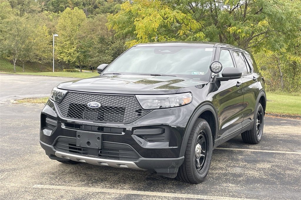 New 2025 Ford Explorer 4WD Police Interceptor image 7