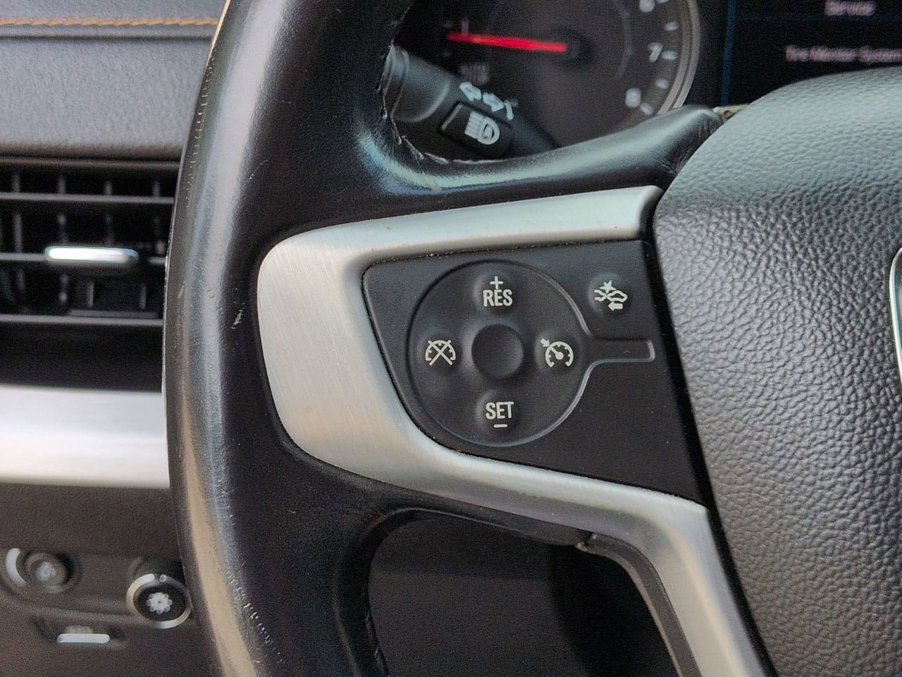 Used 2020 GMC Terrain SLE FWD image 12