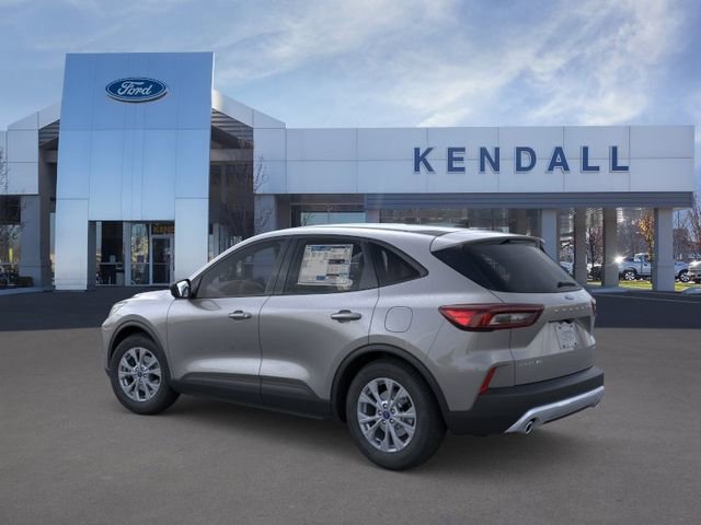 Used 2026 Ford Escape Active w/ Cold Weather Package AWD/4WD image 4