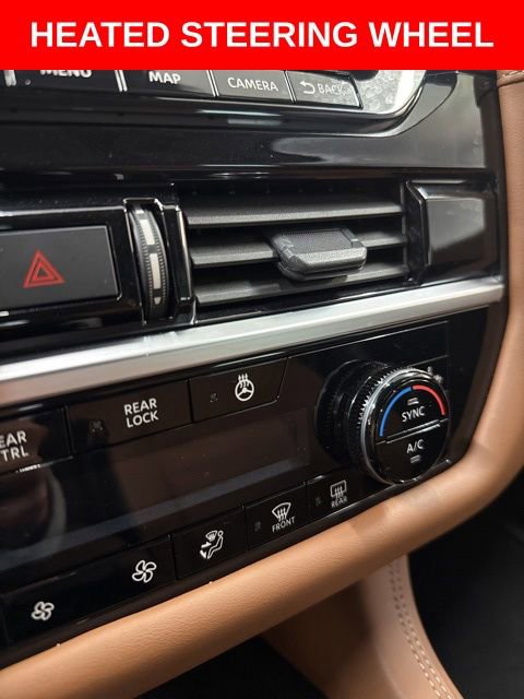 Certified 2025 Nissan Pathfinder Platinum w/ Black Appearance Package FWD image 12