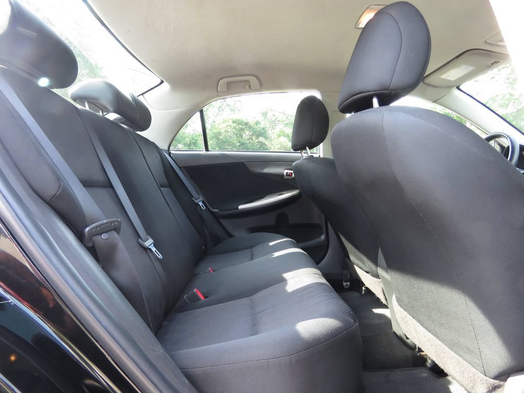 Used 2010 Toyota Corolla S FWD image 16