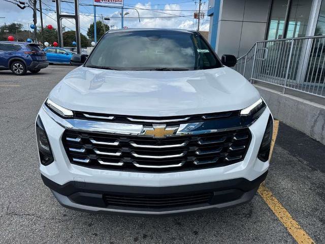 New 2026 Chevrolet Equinox LT w/ Safety and Technology Package FWD image 2