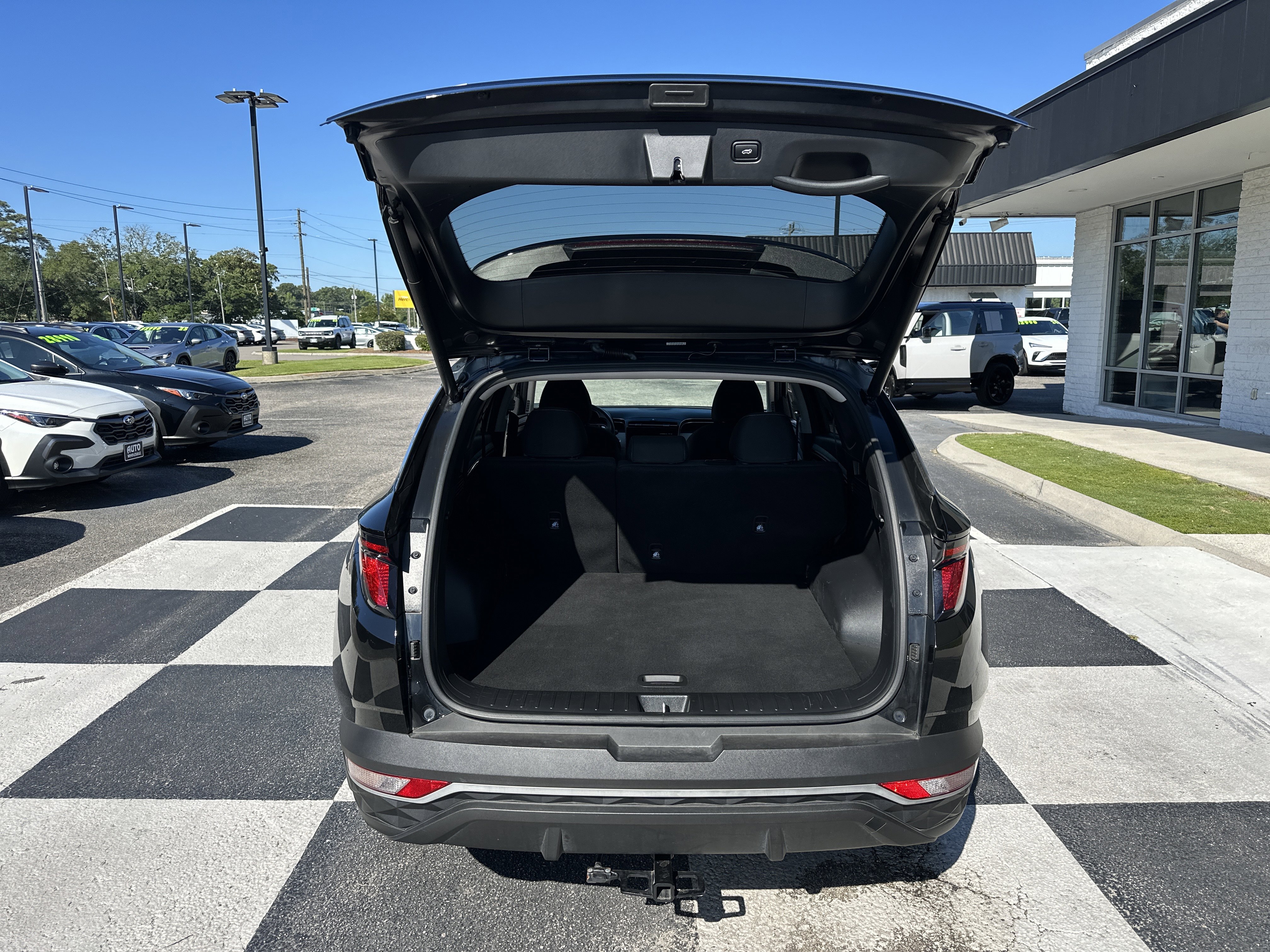 Used 2024 Hyundai Tucson Blue AWD/4WD image 5