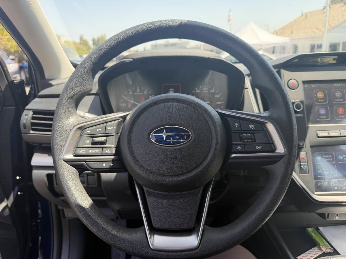 Used 2025 Subaru Impreza 2.0i AWD/4WD image 11