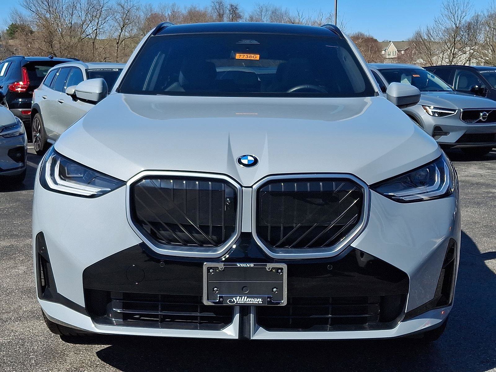 Used 2025 BMW X3 xDrive30i AWD/4WD image 2