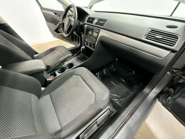 Used 2014 Volkswagen Passat 1.8T S FWD image 15