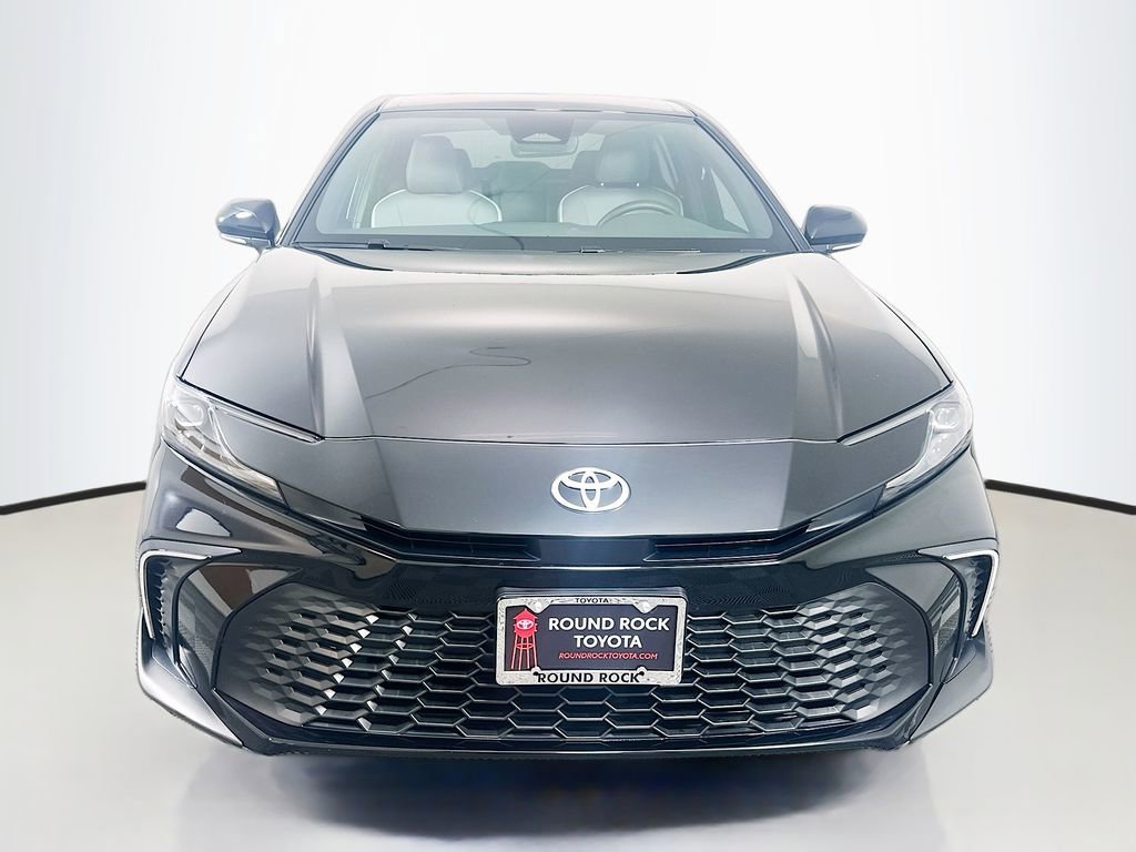 Certified 2025 Toyota Camry SE video 2