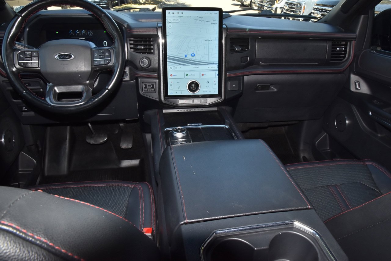 Certified 2023 Ford Expedition Limited AWD/4WD image 17