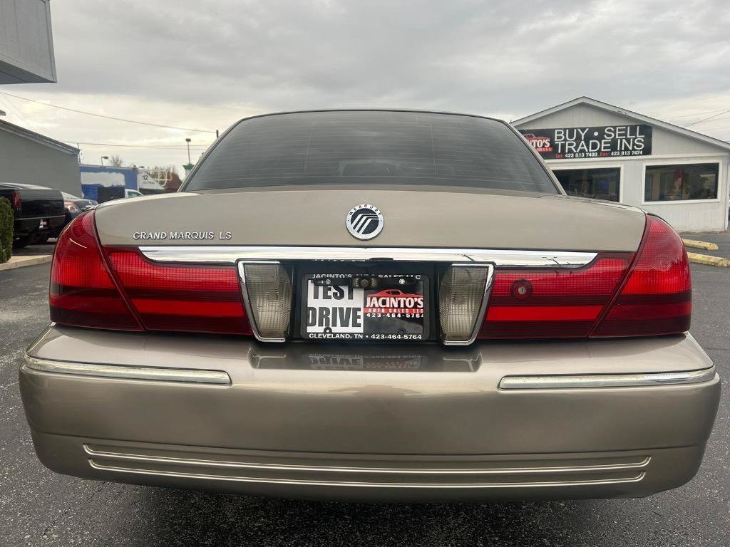 Used 2003 Mercury Grand Marquis LSE RWD image 7