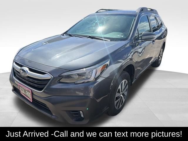Used 2022 Subaru Outback Premium image 1