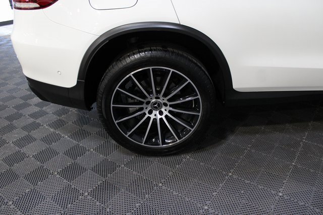 Used 2023 Mercedes-Benz GLC 300 GLC 300 Coupe image 11