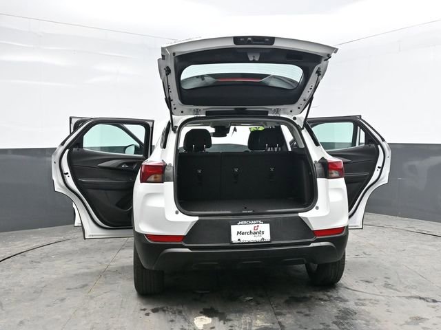 Used 2023 Chevrolet TrailBlazer LS image 45
