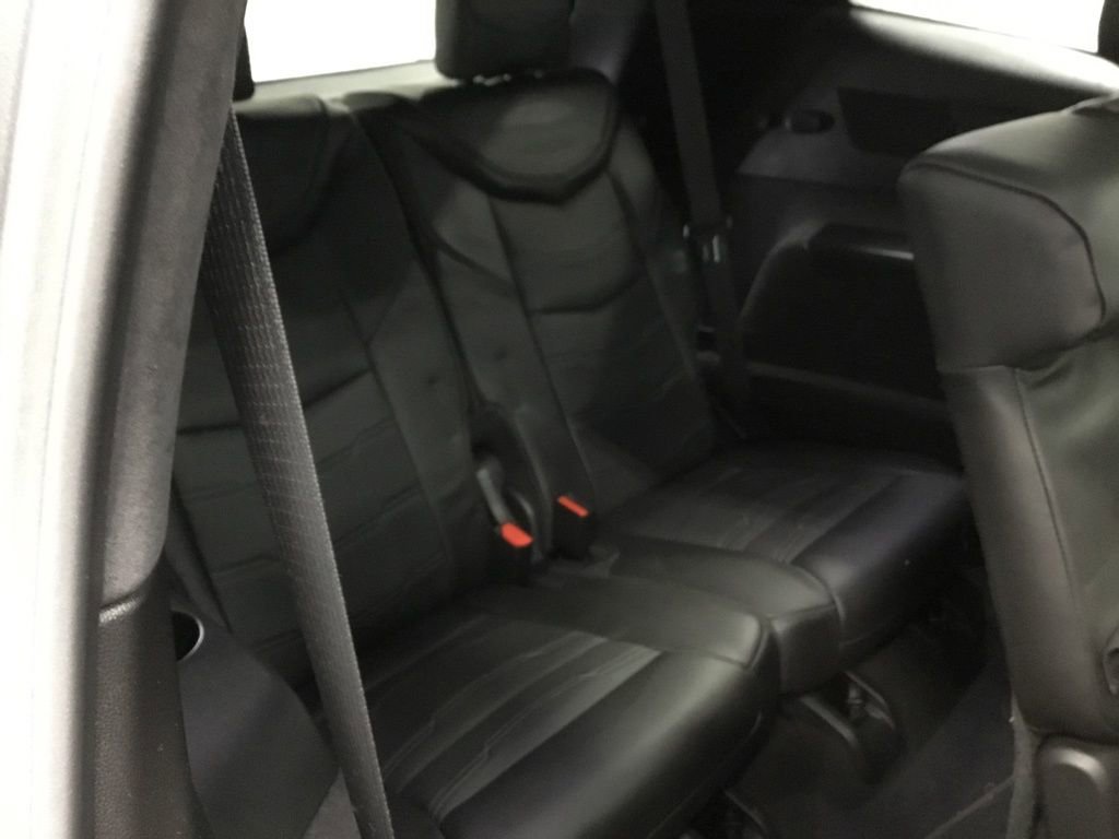 Used 2023 Cadillac XT6 Sport w/ Platinum Package image 19