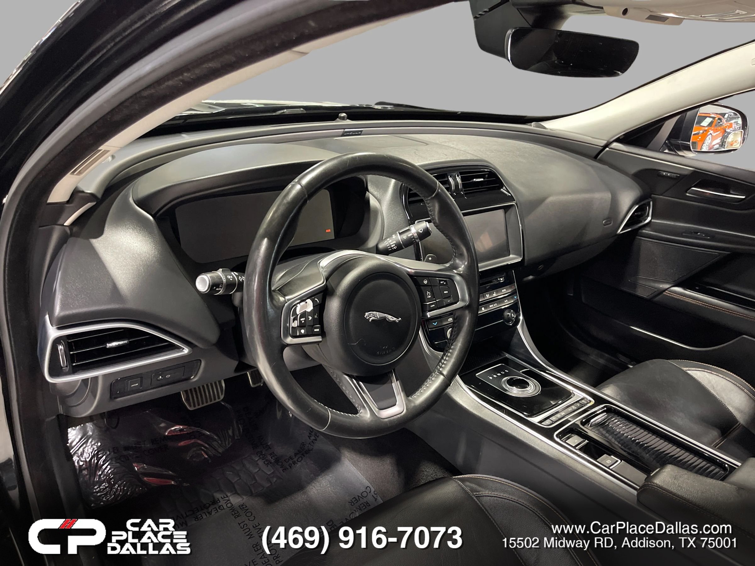 Used 2019 Jaguar XE Prestige RWD image 18