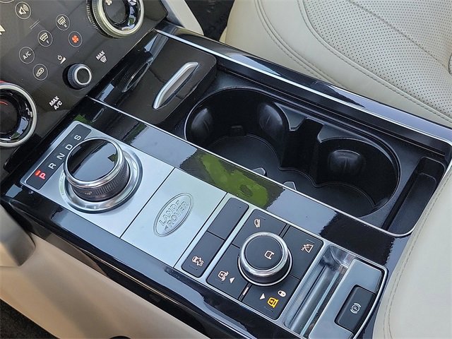 Used 2019 Land Rover Range Rover Supercharged image 12