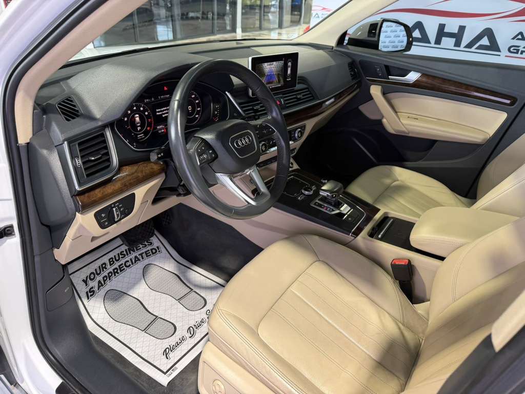 Used 2020 Audi Q5 2.0T Premium Plus w/ Premium Plus Package AWD/4WD image 33