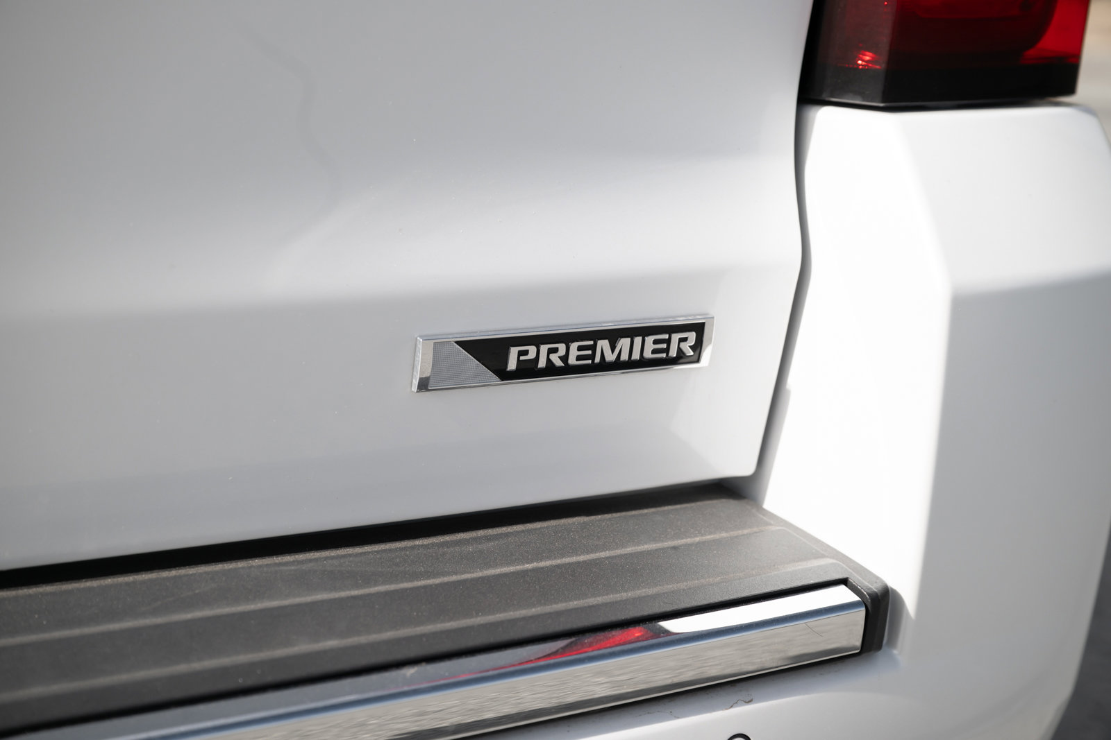 Used 2017 Chevrolet Tahoe Premier image 14