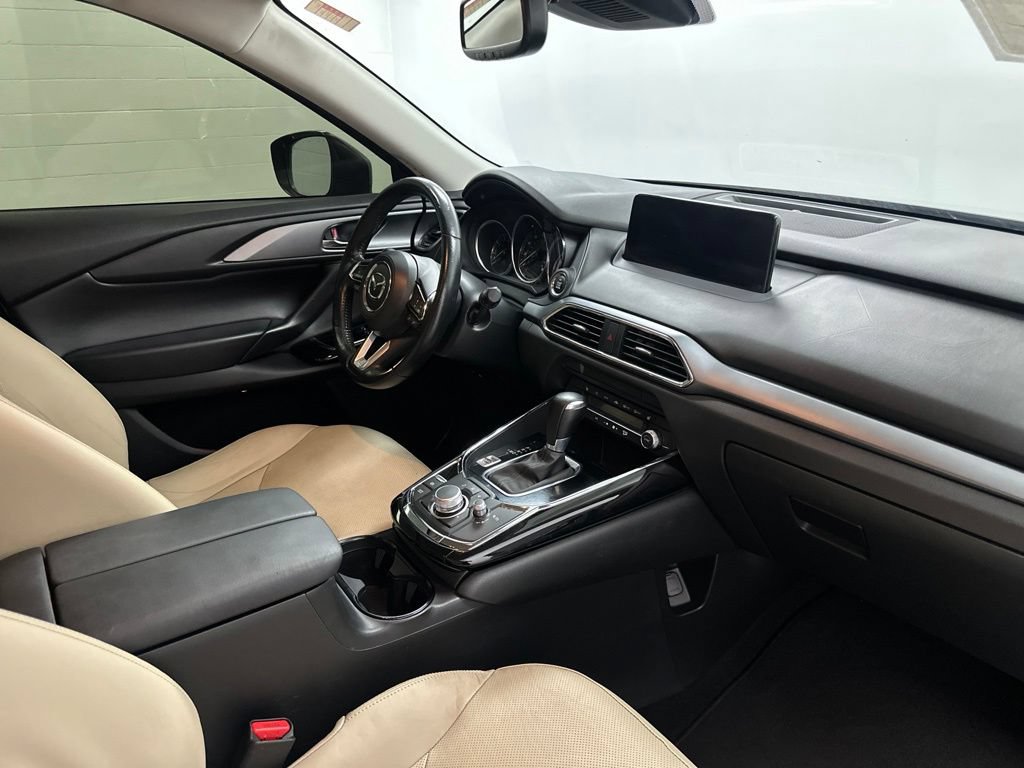 Certified 2022 MAZDA CX-9 Touring AWD/4WD image 28