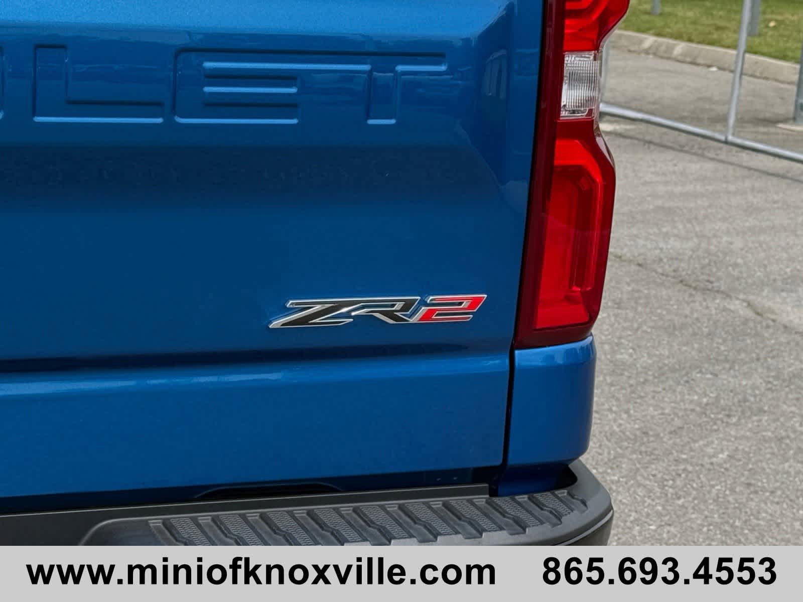 Used 2022 Chevrolet Silverado 1500 ZR2 w/ Technology Package AWD/4WD image 25