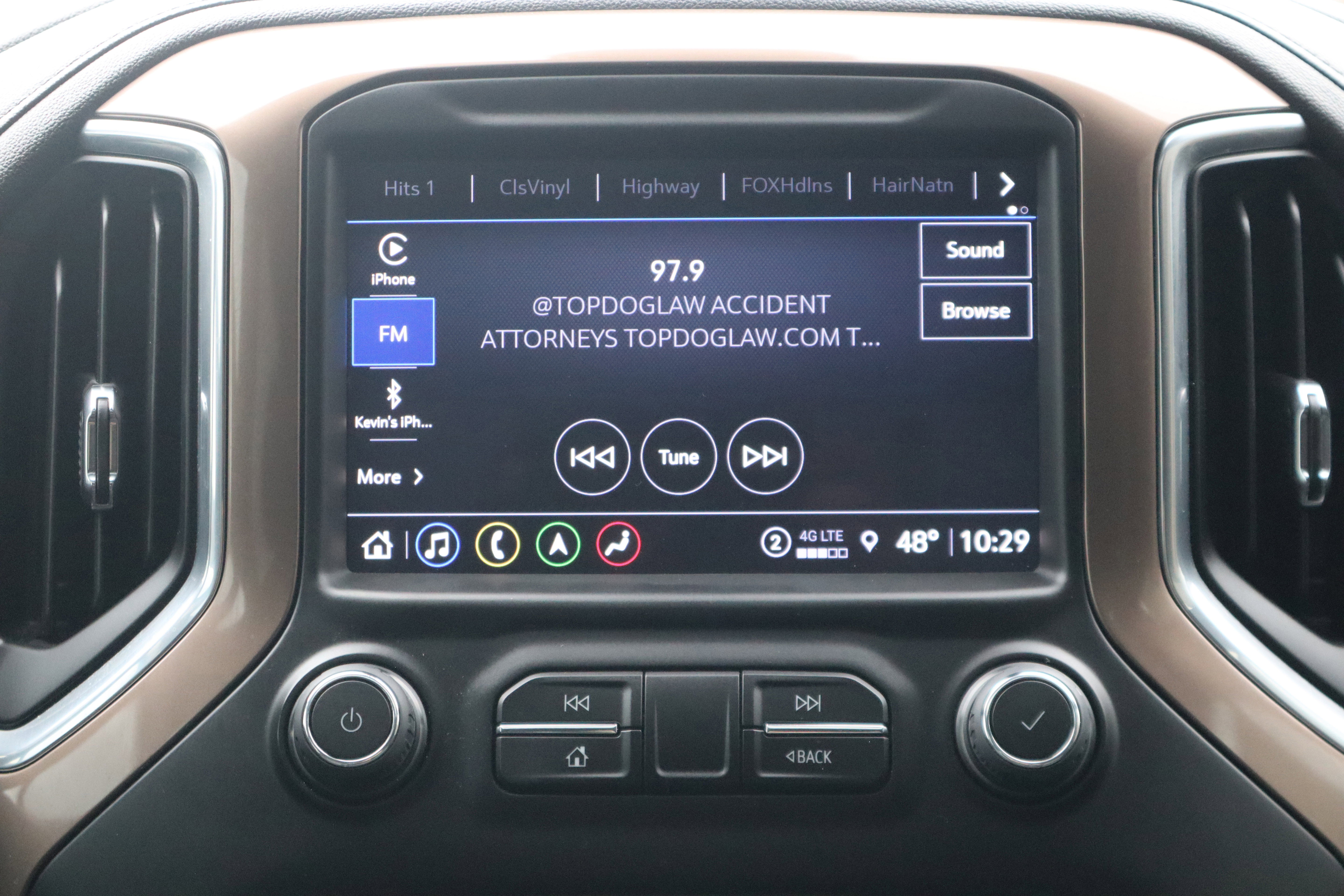 Used 2023 Chevrolet Silverado 2500 High Country w/ Technology Package image 15