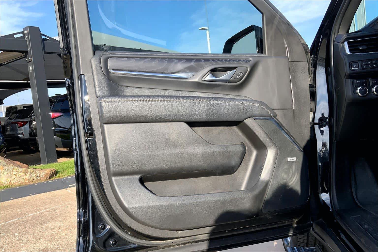 Used 2023 GMC Yukon Denali AWD/4WD image 21