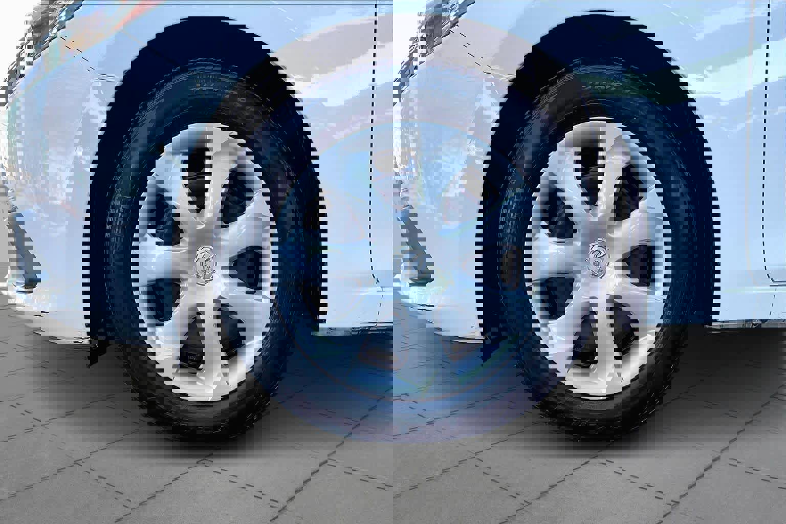 Used 2015 MAZDA MAZDA3 i Sport image 9