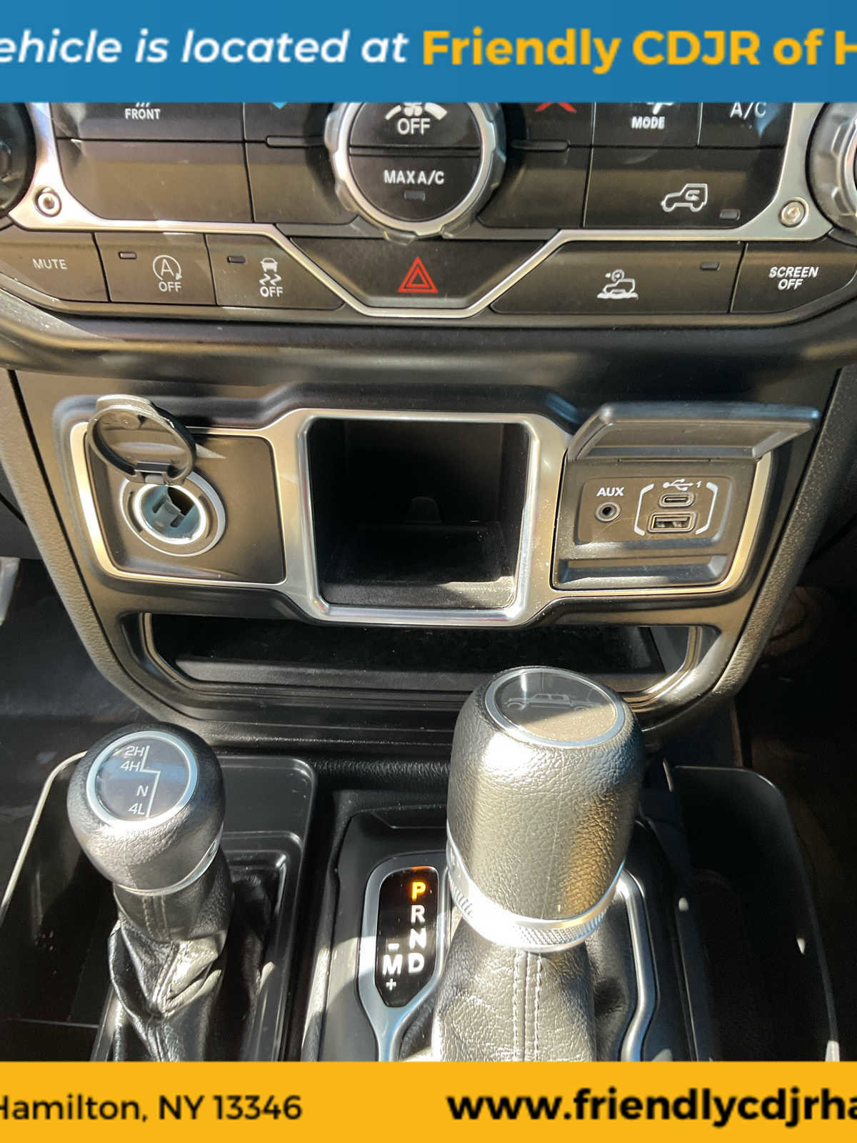 Used 2022 Jeep Gladiator Sport image 37