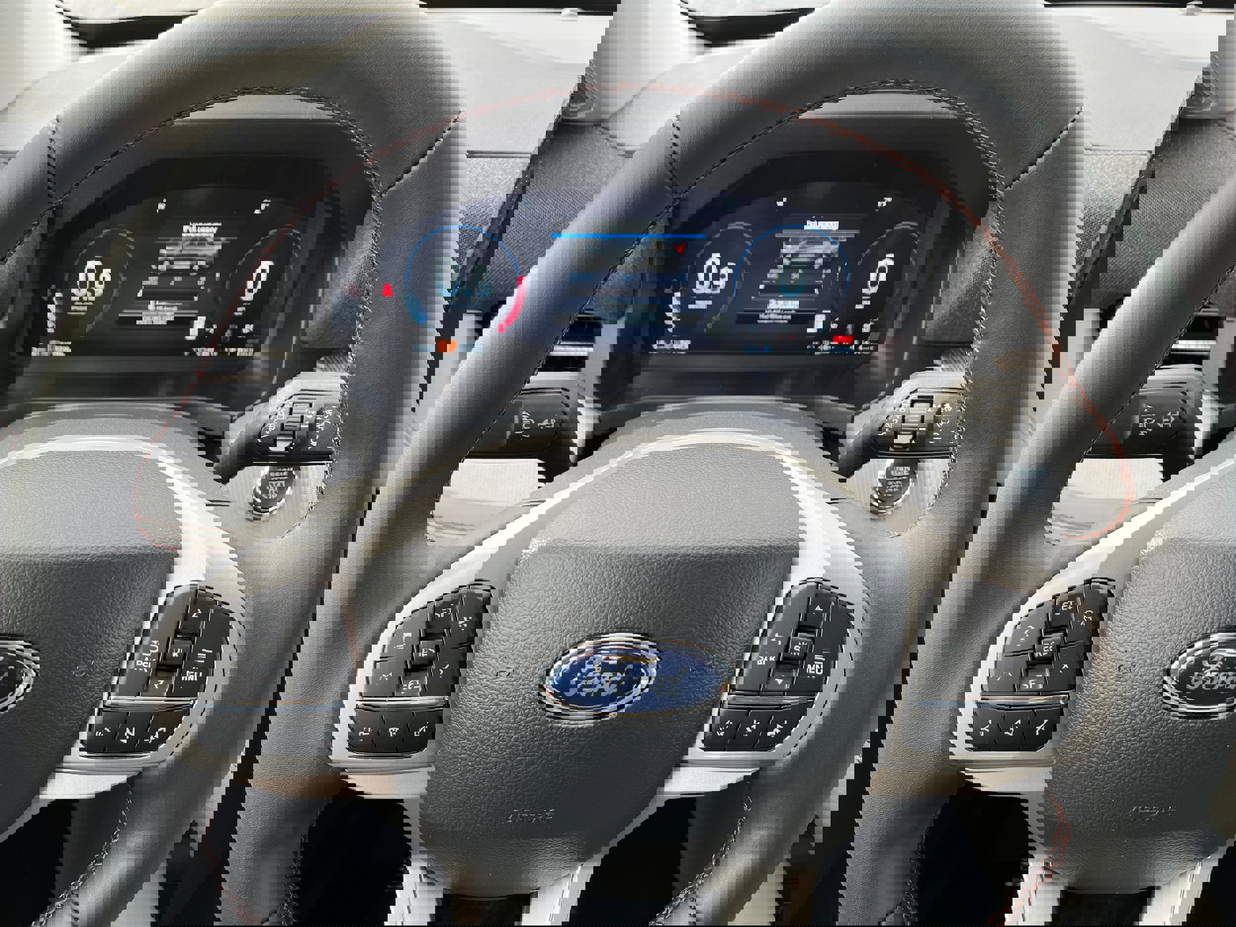 New 2026 Ford Explorer Active w/ Active Comfort Package image 20