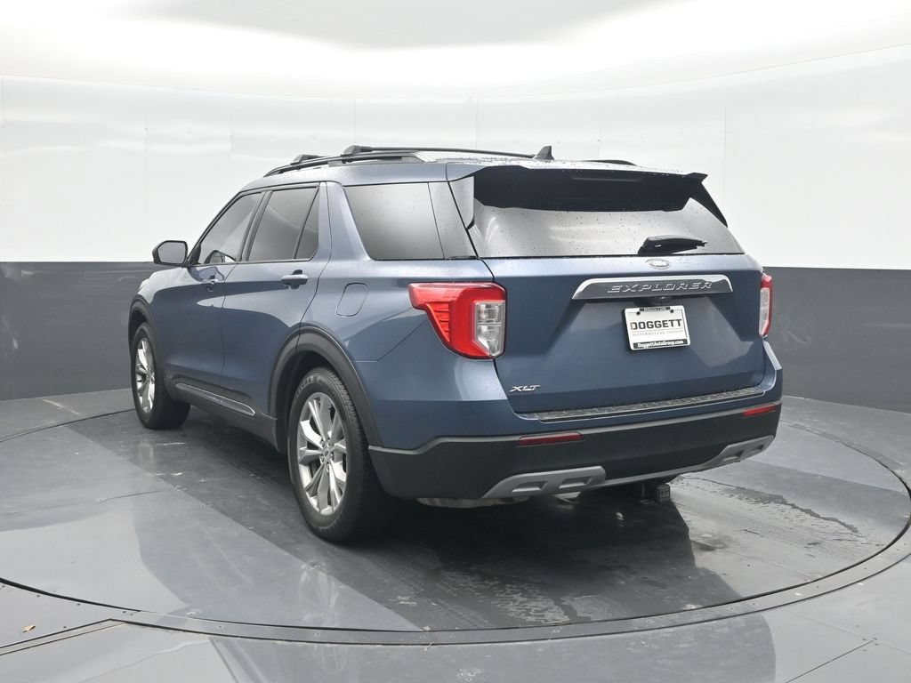 Used 2021 Ford Explorer XLT w/ Equipment Group 202A RWD image 22