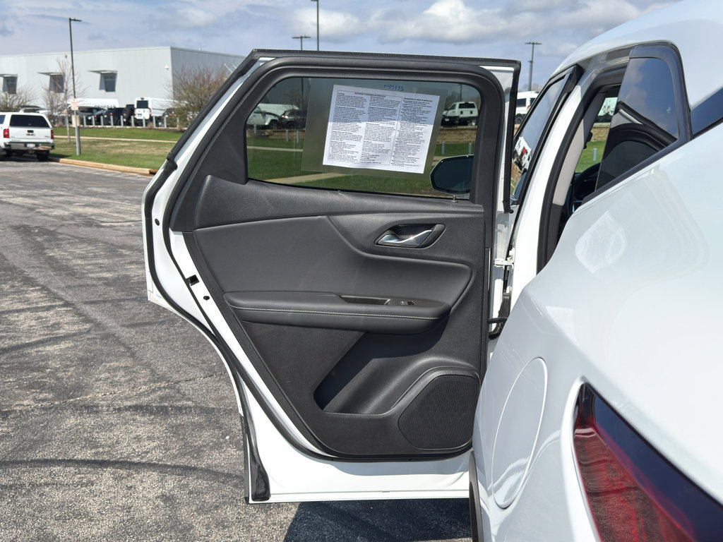 Used 2025 Chevrolet Blazer LT image 33