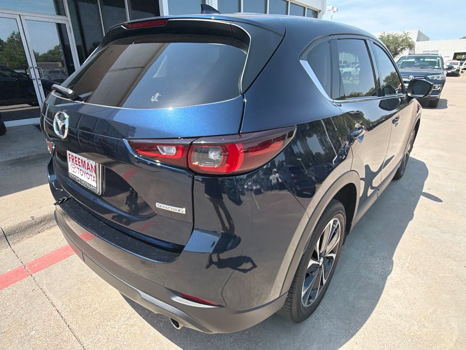 Used 2023 MAZDA CX-5 AWD 2.5 S w/ Premium Package image 7