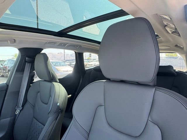 New 2026 Volvo XC60 B5 Plus w/ Climate Package image 16