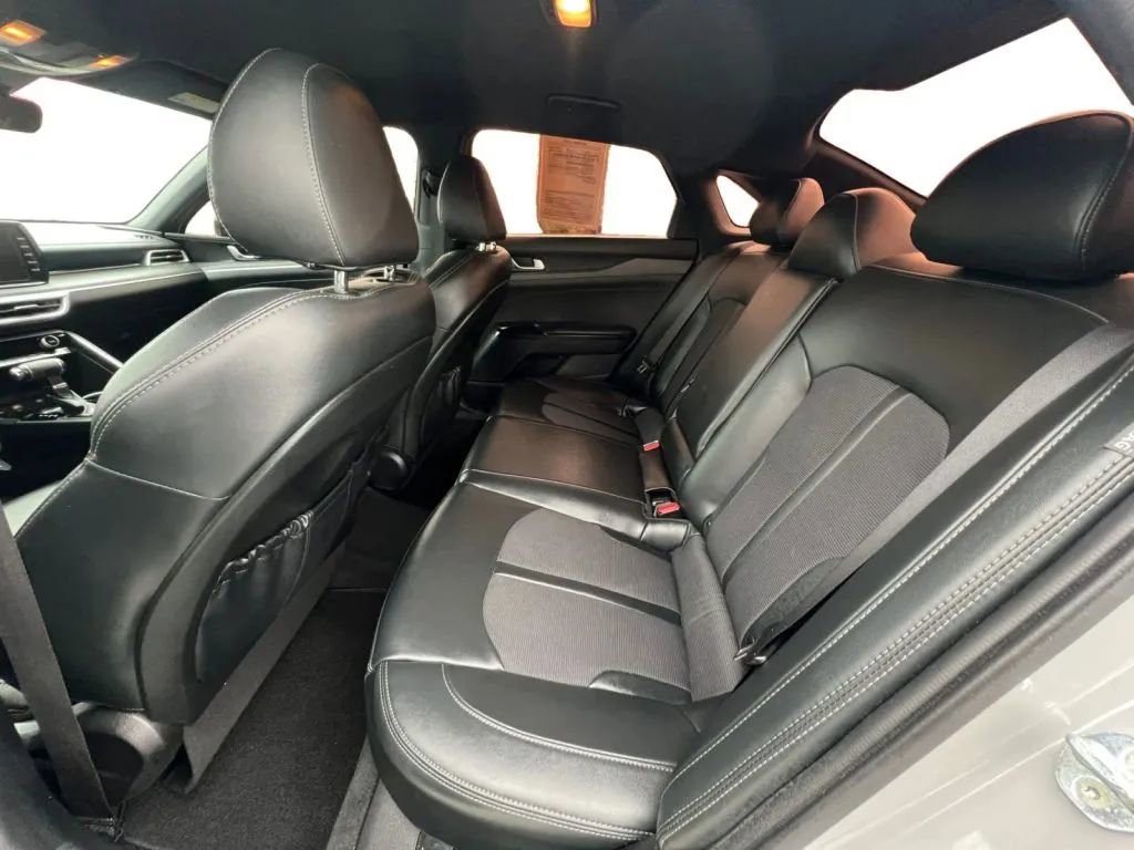 Used 2023 Kia K5 GT-Line image 13