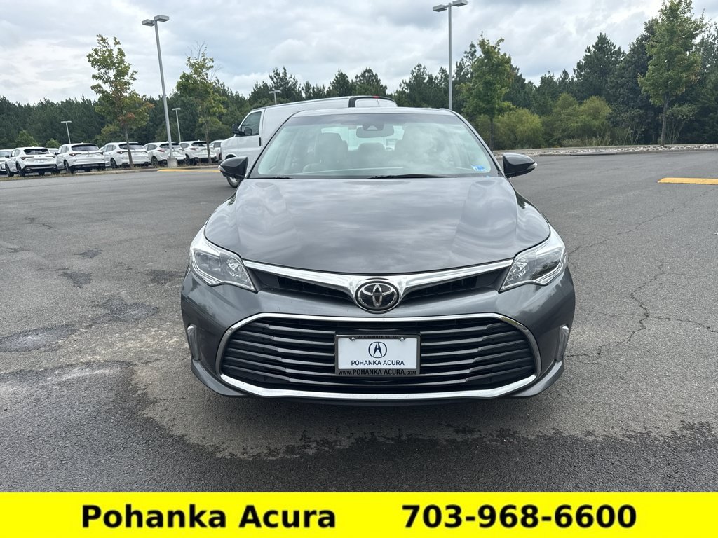 Used 2017 Toyota Avalon XLE Premium FWD image 2