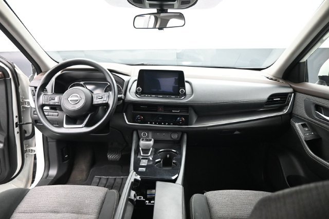 Used 2023 Nissan Rogue SV FWD image 26