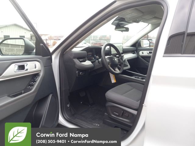New 2026 Ford Explorer Active image 9