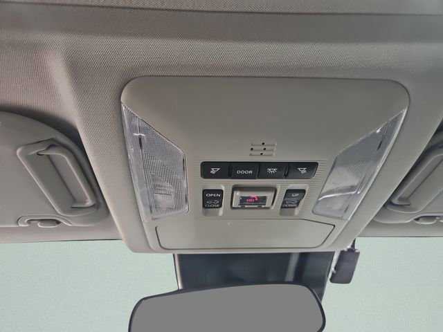 Used 2021 Toyota RAV4 XLE Premium image 26