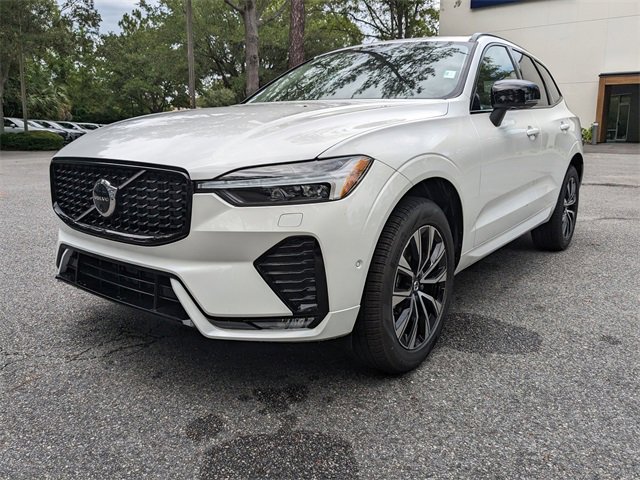 New 2025 Volvo XC60 B5 Plus w/ Protection Package Premier image 8