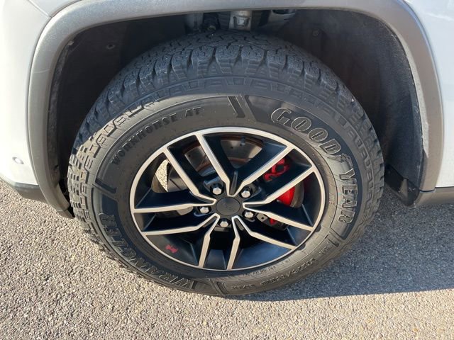 Used 2019 Jeep Grand Cherokee Trailhawk w/ Trailhawk Luxury Group image 19