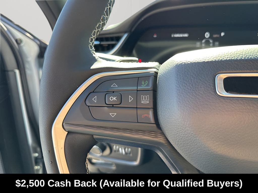 New 2025 Jeep Grand Cherokee L Laredo w/ Luxury Tech Group I RWD image 34