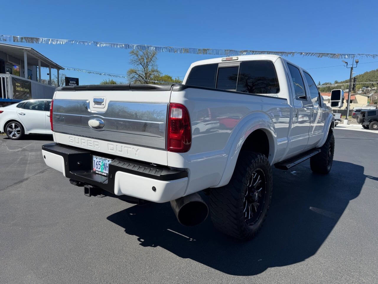 Used 2016 Ford F250 Platinum w/ Platinum Package AWD/4WD image 22