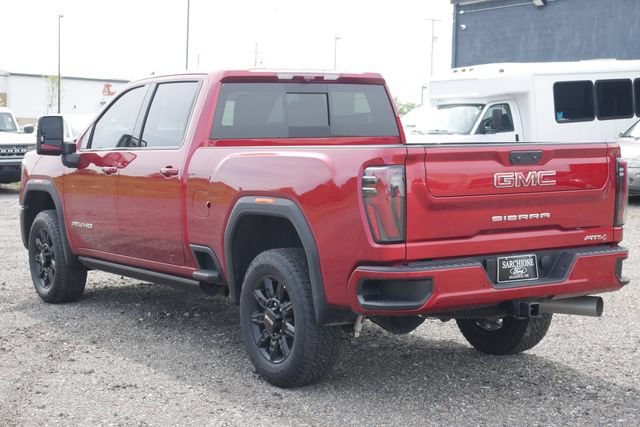 Used 2025 GMC Sierra 2500 AT4 w/ AT4 Premium Plus Package AWD/4WD image 11