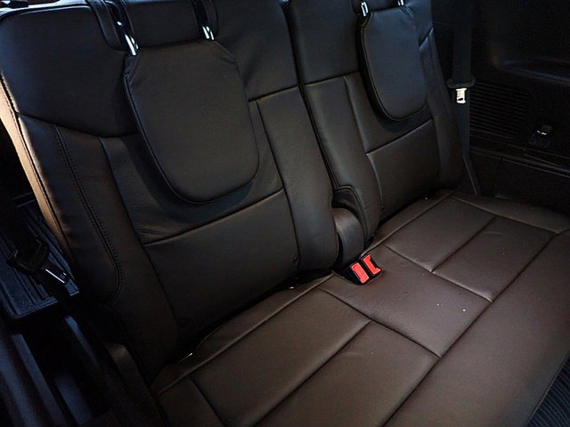 Used 2023 Ford Explorer King Ranch w/ Technology Package image 20