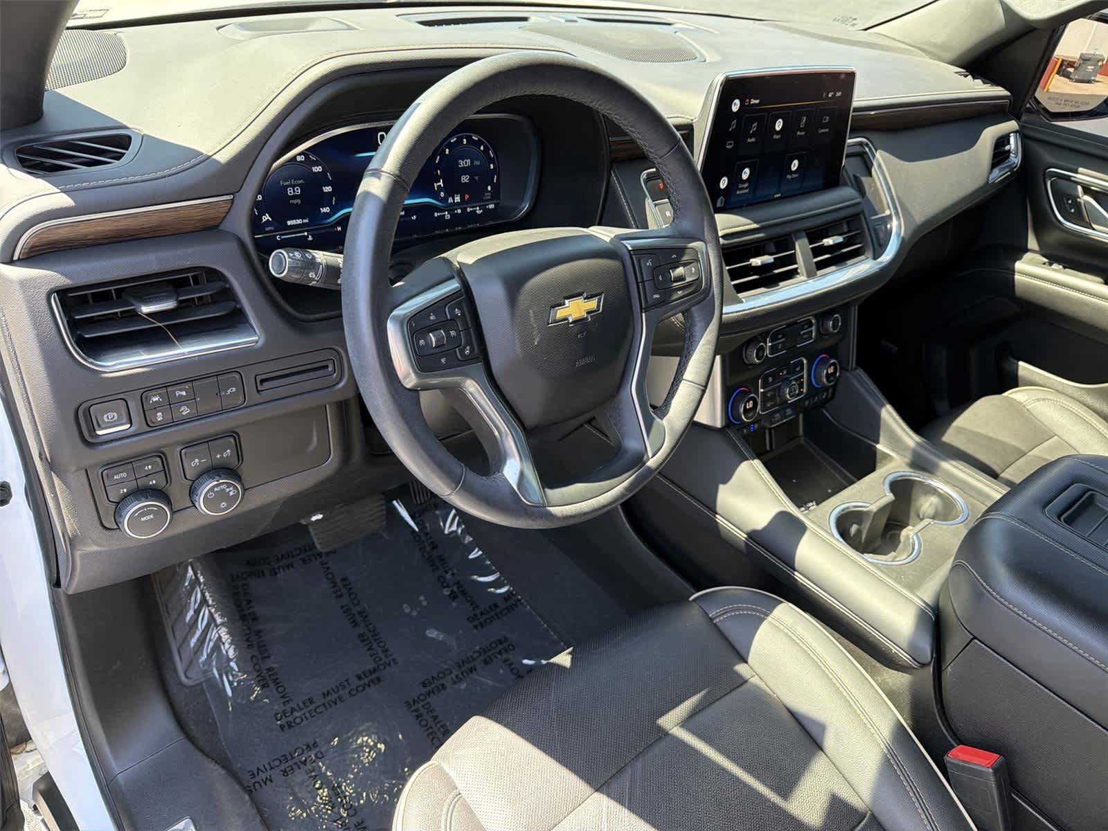 Used 2022 Chevrolet Tahoe Premier AWD/4WD image 2
