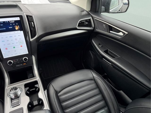 Used 2024 Ford Edge SEL w/ Convenience Package AWD/4WD image 12
